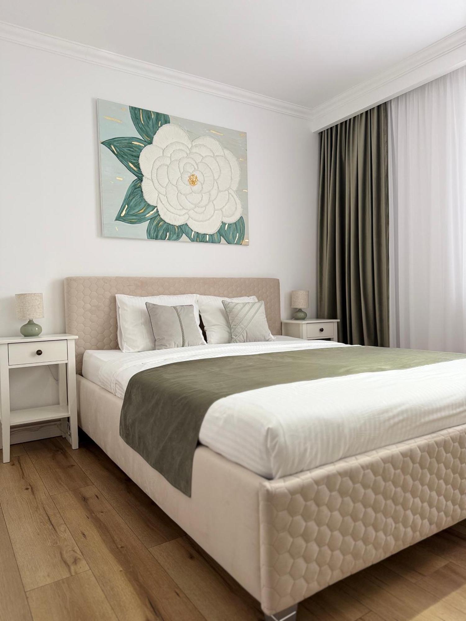 Aman 20 Apartment ไกรโอวา ภายนอก รูปภาพ